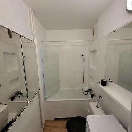 Apartament Park Reagana Przy Plazy 아파트 *